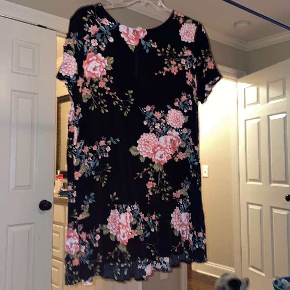 Forever 21 floral ruffle dress